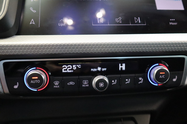Audi A1 Sportback 25 TFSI S edition S-Line Carplay ACC Navi LED PDC 24 maanden garantie mogelijk (*vraag naar de voorwaarden)
