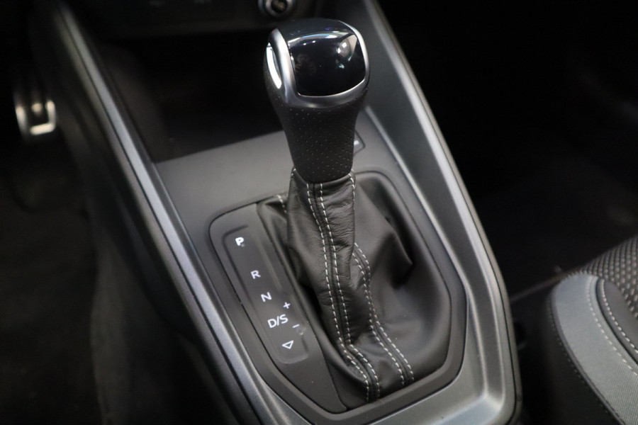 Audi A1 Sportback 25 TFSI S edition S-Line Carplay ACC Navi LED PDC 24 maanden garantie mogelijk (*vraag naar de voorwaarden)