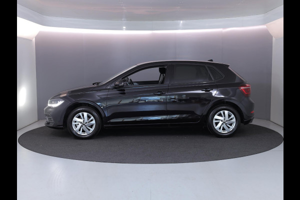 Volkswagen Polo 1.0 TSI Style 95 pk Automaat (DSG) | Navigatie | Parkeersensoren | Adaptieve cruise control | Matrix LED koplampen | Stoelverwarming |