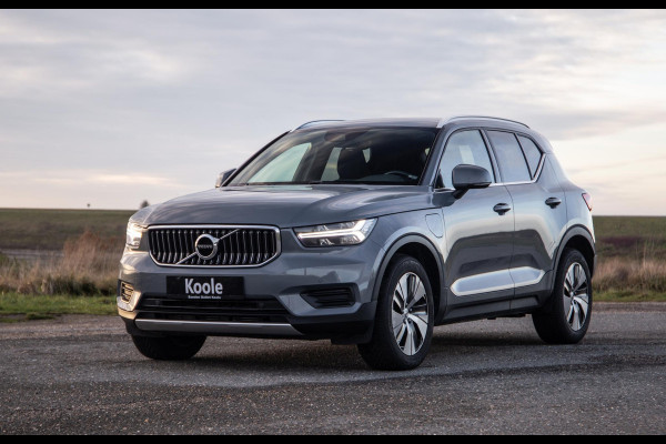 Volvo XC40 1.5 T4 Recharge Inscription Expression AUTOMAAT / PLUG IN HYBRID / NAVI / STOELVERWARMING / CAMERA