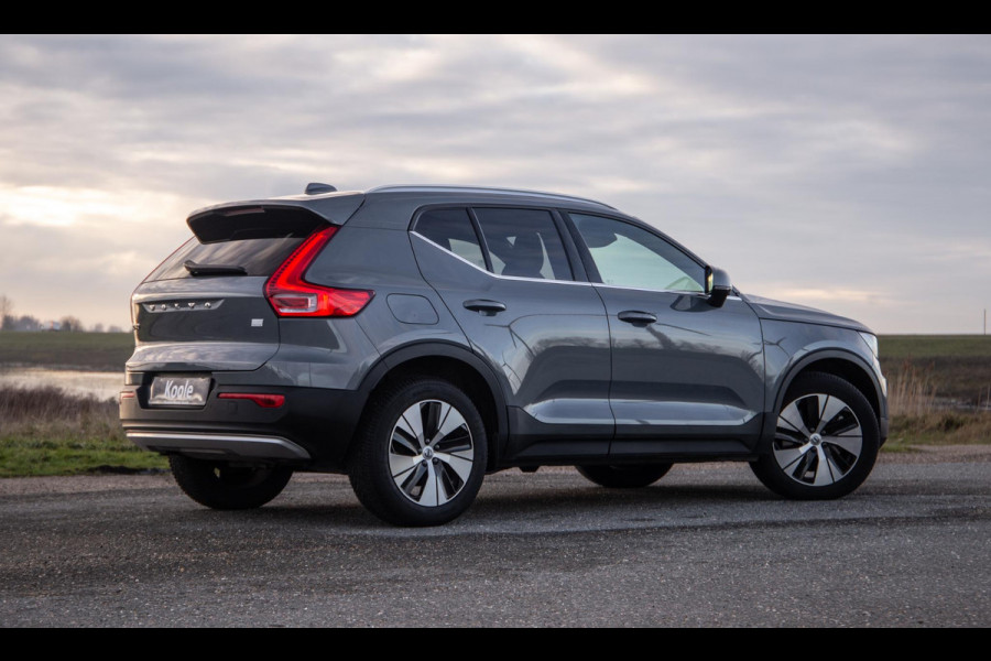 Volvo XC40 1.5 T4 Recharge Inscription Expression AUTOMAAT / PLUG IN HYBRID / NAVI / STOELVERWARMING / CAMERA