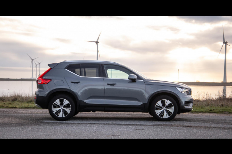 Volvo XC40 1.5 T4 Recharge Inscription Expression AUTOMAAT / PLUG IN HYBRID / NAVI / STOELVERWARMING / CAMERA