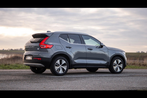 Volvo XC40 1.5 T4 Recharge Inscription Expression AUTOMAAT / PLUG IN HYBRID / NAVI / STOELVERWARMING / CAMERA