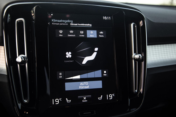 Volvo XC40 1.5 T4 Recharge Inscription Expression AUTOMAAT / PLUG IN HYBRID / NAVI / STOELVERWARMING / CAMERA