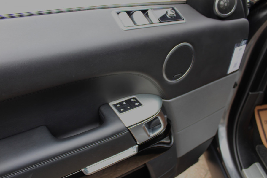 Land Rover Range Rover Sport 5.0 V8 SC SVR 576 PK ! Facelift ! Carbon ! Pano, Cruis, Airco, Stoelverw voor + achter!