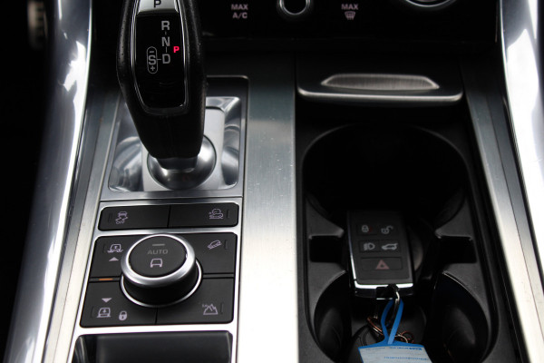 Land Rover Range Rover Sport 5.0 V8 SC SVR 576 PK ! Facelift ! Carbon ! Pano, Cruis, Airco, Stoelverw voor + achter!