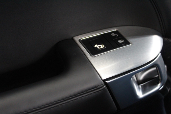 Land Rover Range Rover Sport 5.0 V8 SC SVR 576 PK ! Facelift ! Carbon ! Pano, Cruis, Airco, Stoelverw voor + achter!