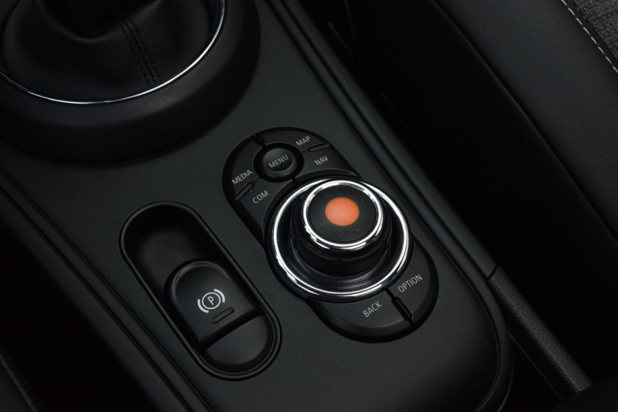 MINI Countryman 1.5 Cooper Chili|Open dak|Led|HK|HUD|18"