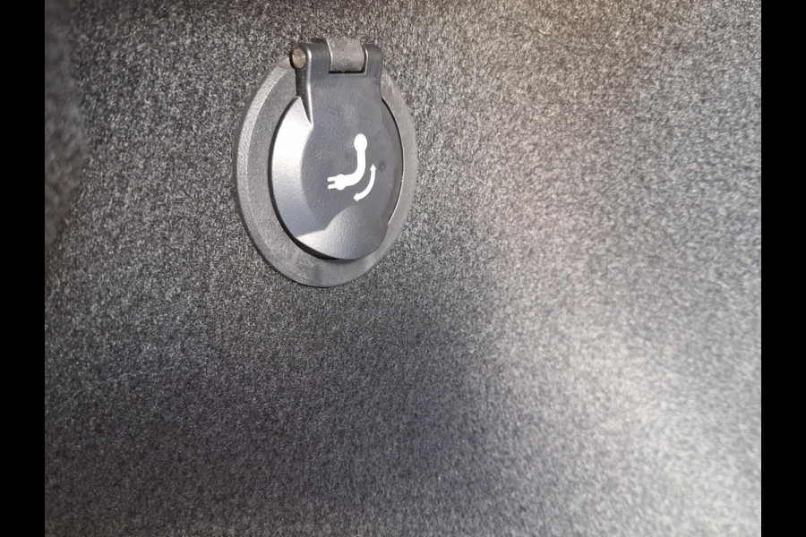 Renault Captur 1.3 TCe 155 Initiale Paris Automaat | My 2020 | Leder | Trekhaak | LED | Blindspot | Navi |