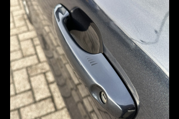 Ford FOCUS Wagon 1.0 EcoB. Tit. Bns AUTOMAAT! TREKHAAK! DESIGNPACK! COMFORT STOEL