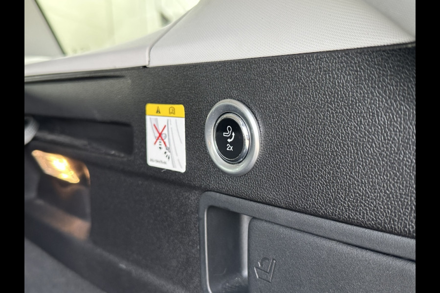 Ford FOCUS Wagon 1.0 EcoB. Tit. Bns AUTOMAAT! TREKHAAK! DESIGNPACK! COMFORT STOEL