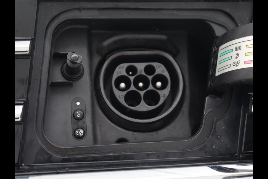 Volkswagen Passat 1.4 TSI PHEV GTE | Stoelverwarming | Virtual Cockpit | Adaptive cruise | Massage | Matrix LED | Camera | Memory | Carplay | Navigatie | Plug In