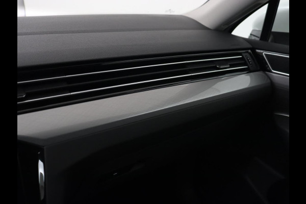 Volkswagen Passat 1.4 TSI PHEV GTE | Stoelverwarming | Virtual Cockpit | Adaptive cruise | Massage | Matrix LED | Camera | Memory | Carplay | Navigatie | Plug In