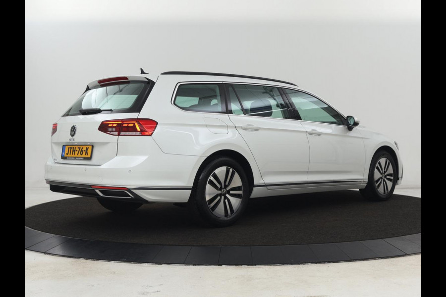 Volkswagen Passat 1.4 TSI PHEV GTE | Stoelverwarming | Virtual Cockpit | Adaptive cruise | Massage | Matrix LED | Camera | Memory | Carplay | Navigatie | Plug In