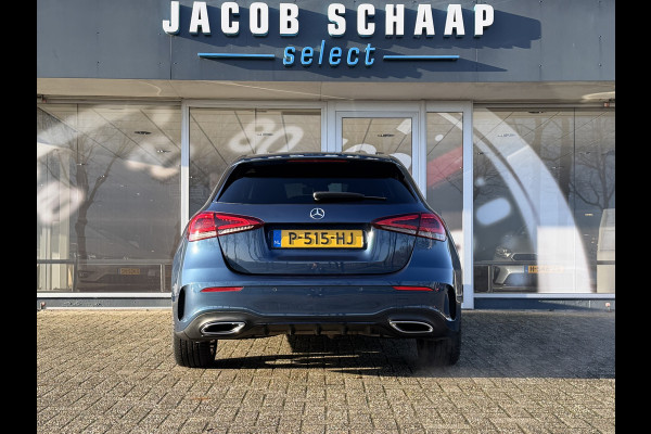 Mercedes-Benz A-Klasse 180 Business Solution Automaat / AMG styling / 18"LM / LED / Navi / Camera