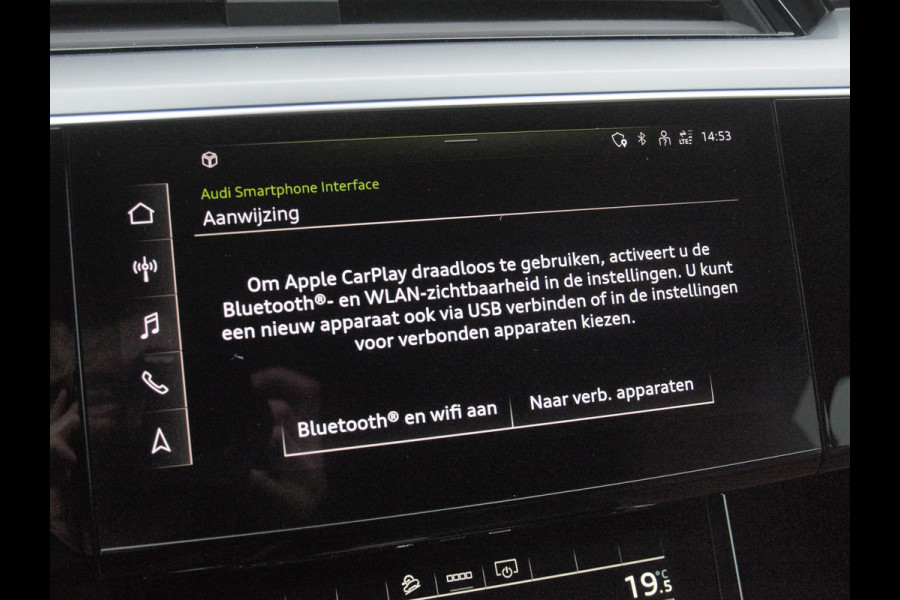 Audi e-tron 55 quattro Business edition 95 kWh | 21 Inch | Camera | Apple Carplay | Sfeerverlichting | Stoelmemory |