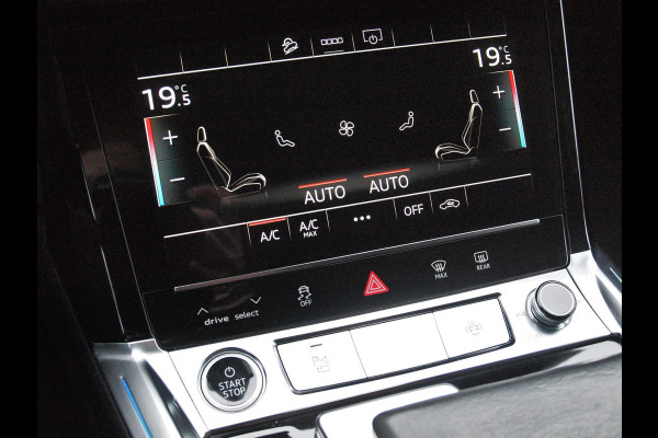 Audi e-tron 55 quattro Business edition 95 kWh | 21 Inch | Camera | Apple Carplay | Sfeerverlichting | Stoelmemory |