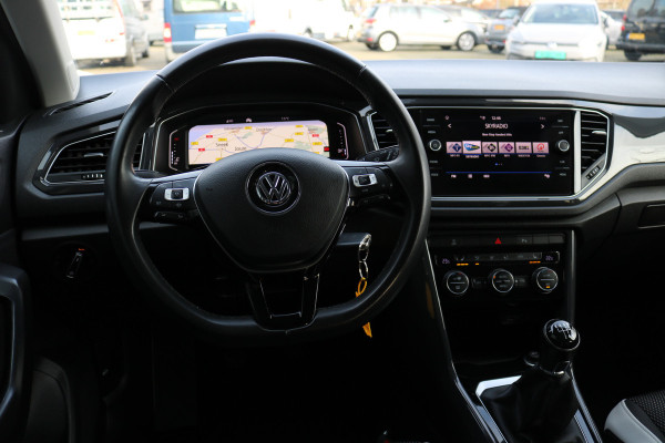 Volkswagen T-Roc 1.5 TSI Sport Xenon Led Virtuel cockpit Navi Pdc Bj:2020