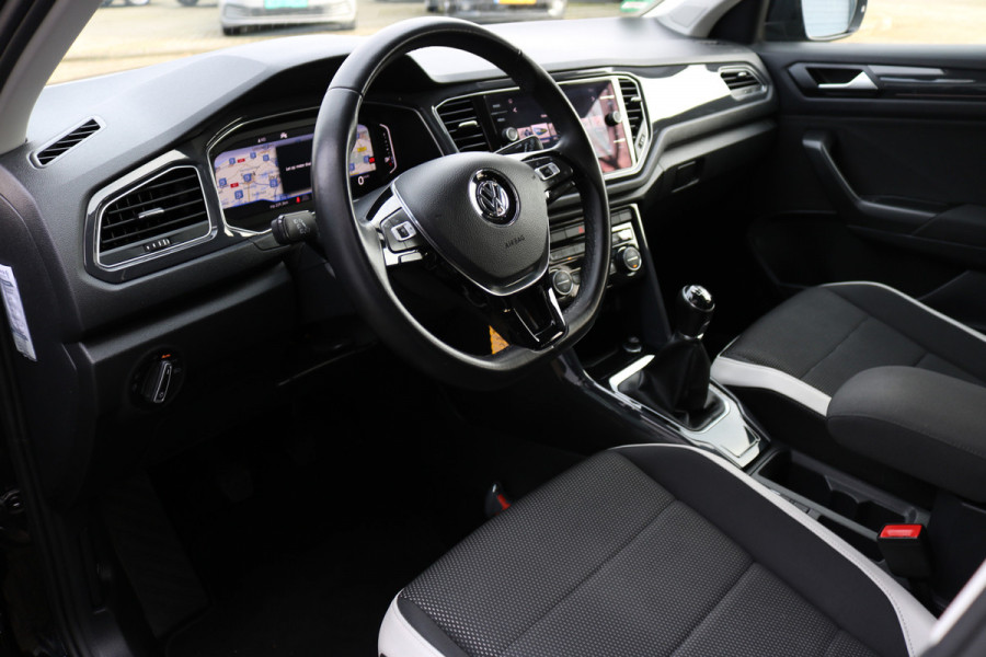 Volkswagen T-Roc 1.5 TSI Sport Xenon Led Virtuel cockpit Navi Pdc Bj:2020