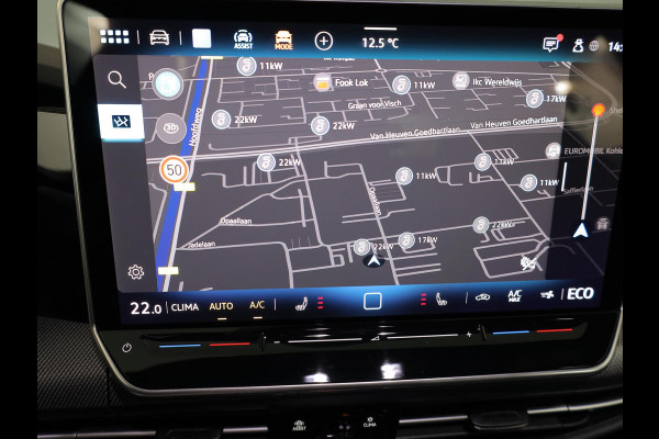 Volkswagen Golf 1.5 eHybrid GTE 272 pk Automaat (DSG) | Verlengde garantie | Navigatie | Trekhaak (wegklapbaar) | Parkeersensoren | Ropndomzicht camera | Stoelverwarming |