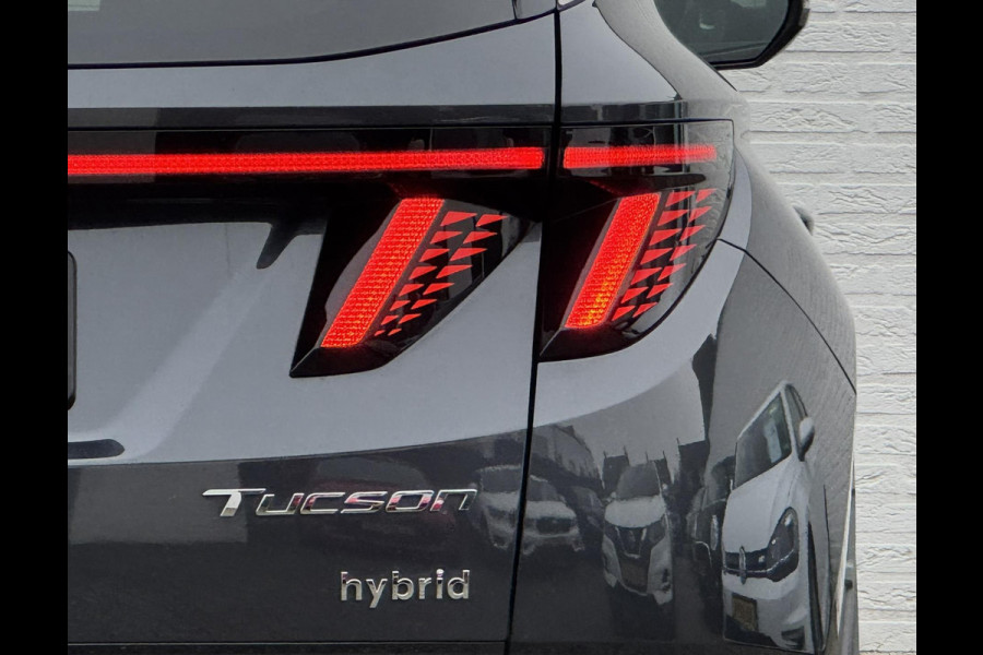 Hyundai Tucson 1.6 T-GDI HEV Adaptive cruise Climate control Stoelverwarming Full LED Keyless Apple / Android Camera