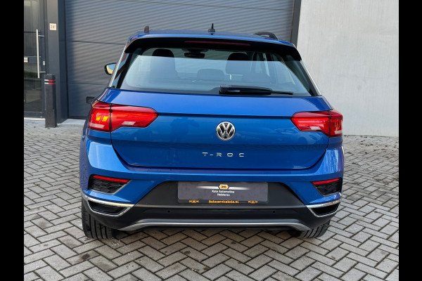 Volkswagen T-Roc 1.0 TSI Style * Navigatie * Led * Stoelverwarming * Adaptieve Cruise Control *