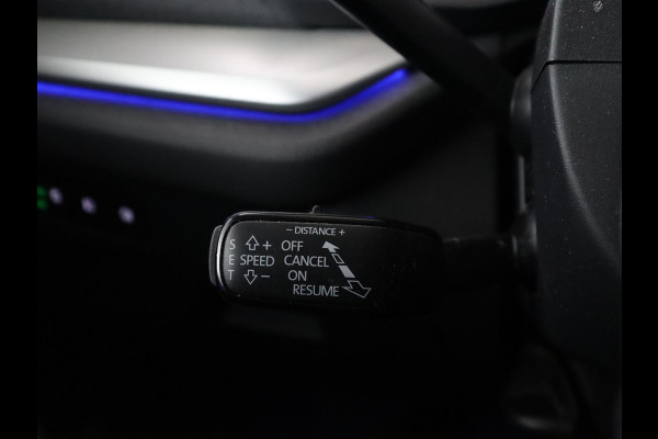 Škoda Octavia 1.0 TSI Business Edition Plus | Stoelverwarming | Adaptive cruise | Trekhaak | Carplay | Sfeerverlichting | Navigatie | Keyless | Full LED | Parkeerhulp | Climate control