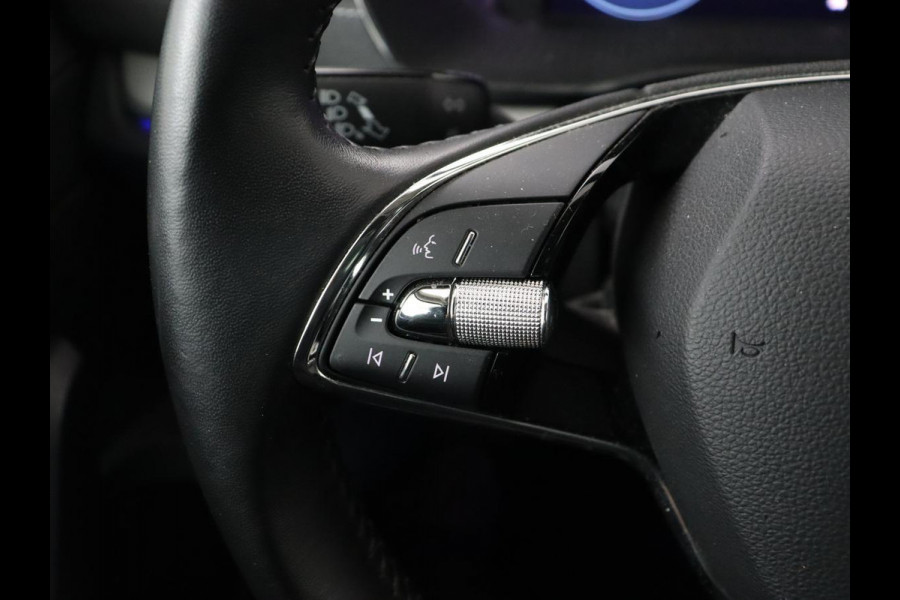 Škoda Octavia 1.0 TSI Business Edition Plus | Stoelverwarming | Adaptive cruise | Trekhaak | Carplay | Sfeerverlichting | Navigatie | Keyless | Full LED | Parkeerhulp | Climate control