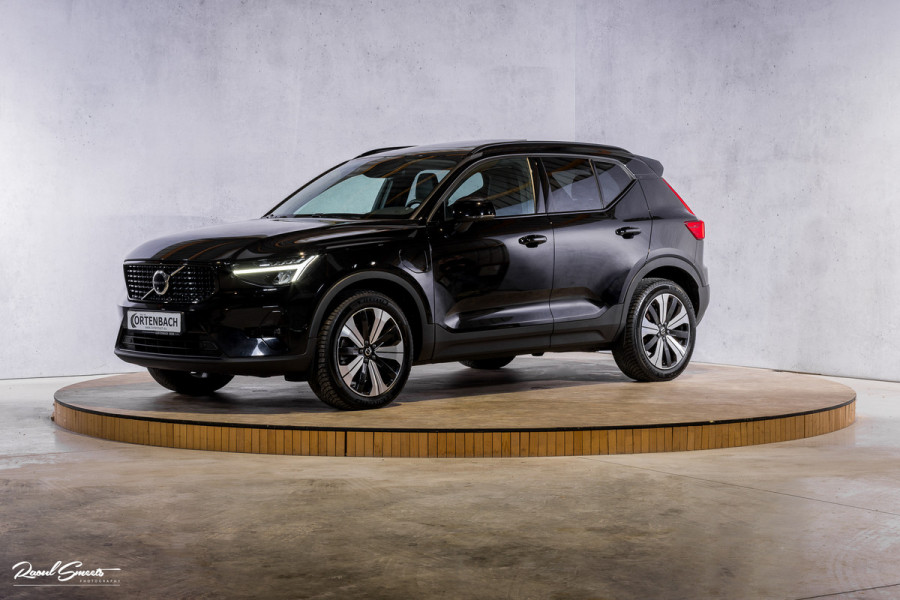 Volvo XC40 1.5 T5 Plug-in hybrid Ultimate Dark | Panorama dak | Adaptieve cruise | Blis | Memory | Harman Kardon |