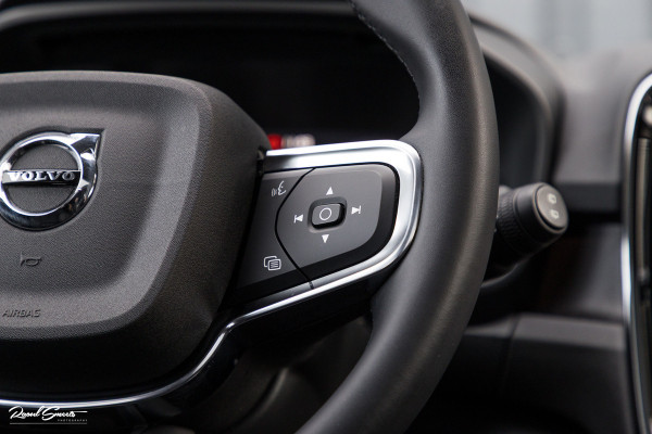 Volvo XC40 1.5 T5 Plug-in hybrid Ultimate Dark | Panorama dak | Adaptieve cruise | Blis | Memory | Harman Kardon |