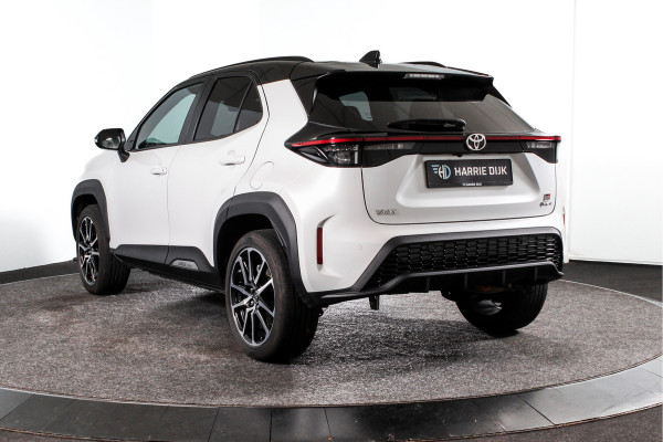 Toyota Yaris Cross 1.5 Hybrid 130 GR Sport | Dig.Cockpit | Adapt.Cruise | Head-up | Stoel+Stuurverw. | 360 Camera | PDC + NAV + App.Connect (Draadloos) | ECC | LM 18" | 9816