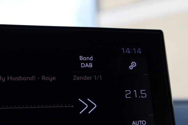 Peugeot 3008 1.2 PureTech GT Trekhaak | Navigatie | Adaptieve cruise