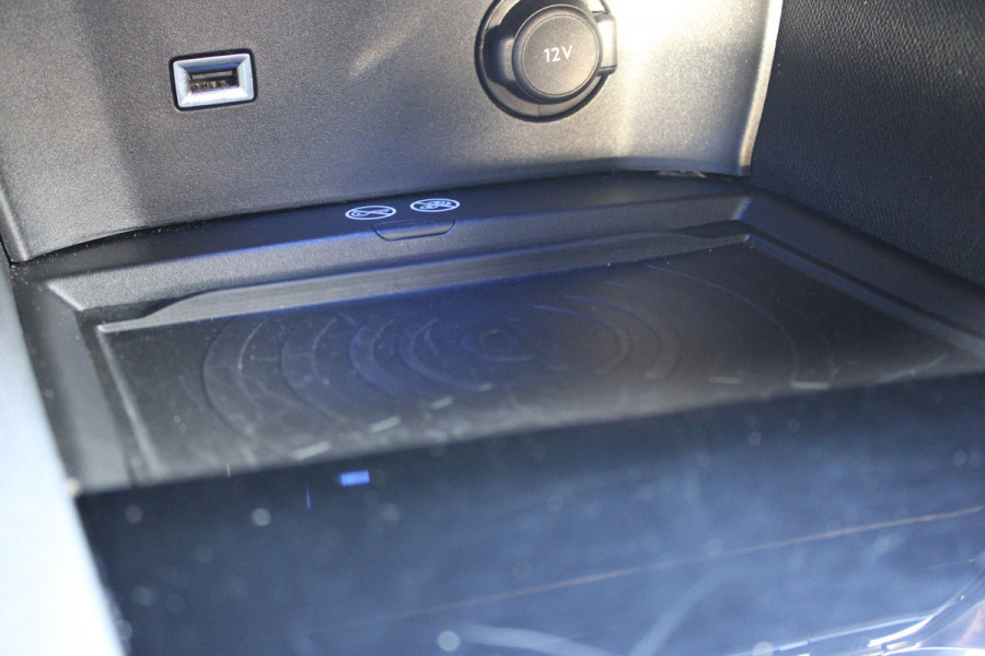 Peugeot 3008 1.2 PureTech GT Trekhaak | Navigatie | Adaptieve cruise