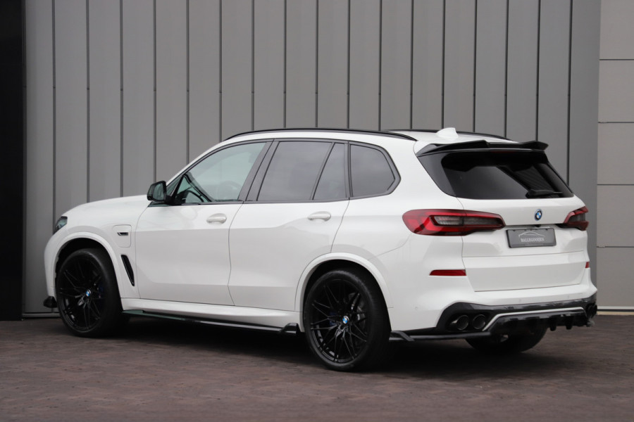 BMW X5 xDrive45e M | 394PK | Luchtvering | Head-up | Massage | M-Stoelen | Sfeerverlichting | Keyless-go | Stoelkoeling | Trekhaak | 20