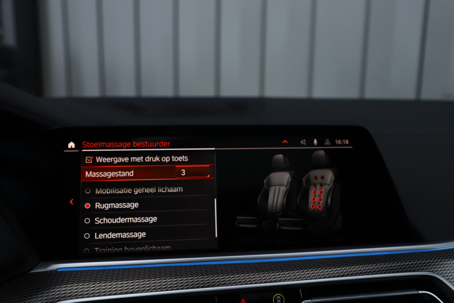 BMW X5 xDrive45e M | 394PK | Luchtvering | Head-up | Massage | M-Stoelen | Sfeerverlichting | Keyless-go | Stoelkoeling | Trekhaak | 20