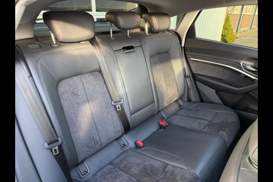 Audi e-tron Sportback 55 Quattro S edition 95 kWh LEER/PANO