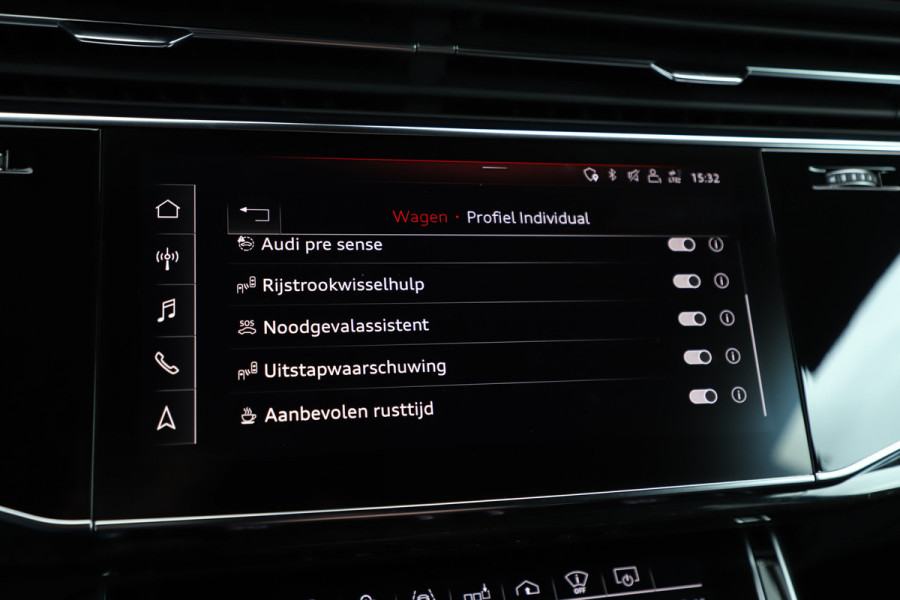 Audi Q8 55 TFSI quattro Pro Line S | 340PK | Luchtvering | Achterasbesturing | Head-up | Memory | B&O | Sfeerverlichting | Keyless-go |