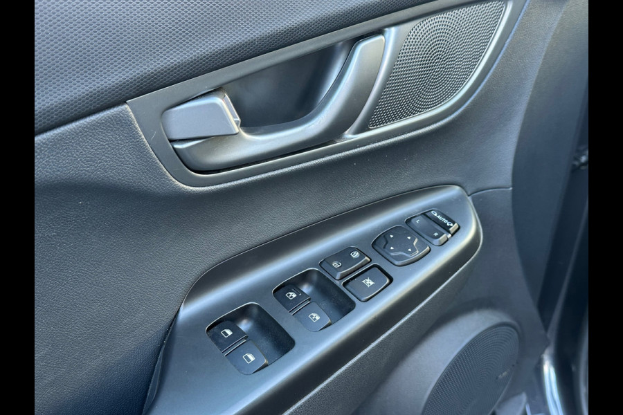 Hyundai Kona EV Premium 64 kWh SOH 100%|TREKHAAK