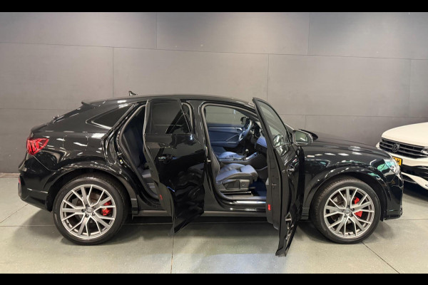 Audi Q3 Sportback 45 TFSI e 3xS-LINE 20'' BLACKLINE PANO/DAB/CARPLAY/CAM/V-COCKPIT///