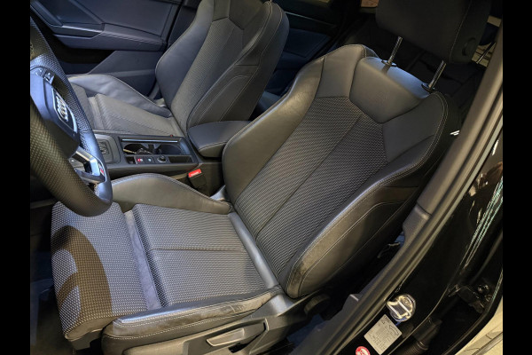 Audi Q3 Sportback 45 TFSI e 3xS-LINE 20'' BLACKLINE PANO/DAB/CARPLAY/CAM/V-COCKPIT///
