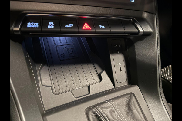 Audi Q3 Sportback 45 TFSI e 3xS-LINE 20'' BLACKLINE PANO/DAB/CARPLAY/CAM/V-COCKPIT///