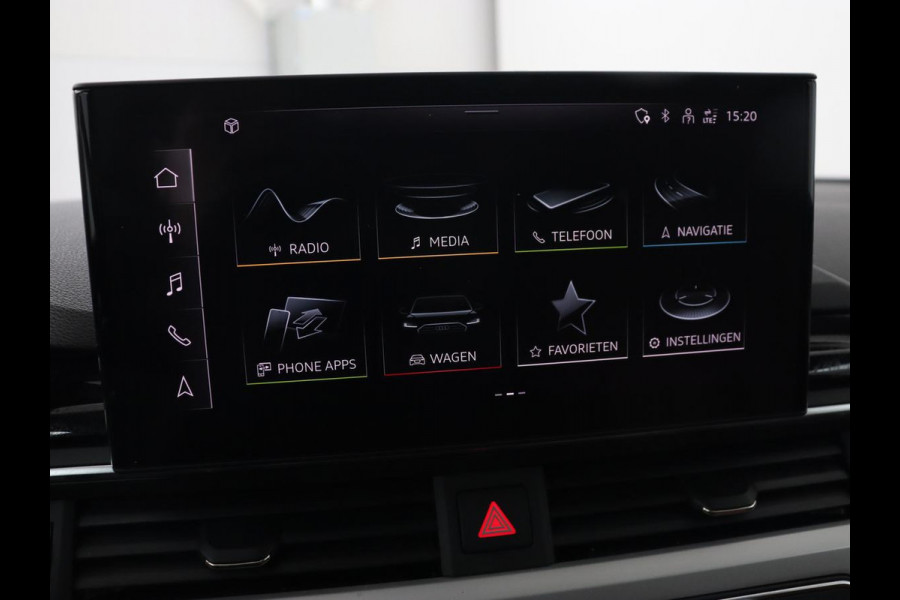 Audi A4 35 TFSI Business Edition | Leder | Stoelverwarming | Adaptive cruise | Virtual Cockpit | Sportstoelen | Carplay | Full LED | Navigatie | Parkeerhulp | Climate control | DAB | Bluetooth