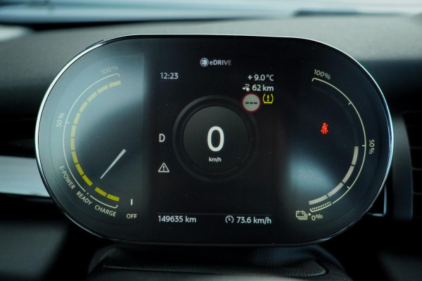 MINI Mini Electric Essential 33 kWh / Sportstoel / Camera / Navi / Stoelverwarming / Incl BTW