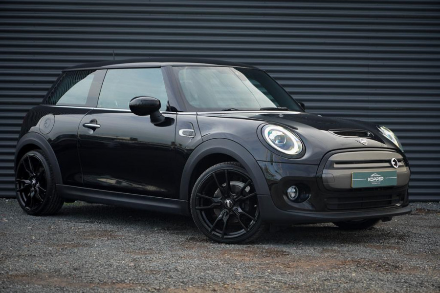 MINI Mini Electric Essential 33 kWh / Sportstoel / Camera / Navi / Stoelverwarming / Incl BTW