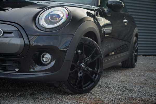 MINI Mini Electric Essential 33 kWh / Sportstoel / Camera / Navi / Stoelverwarming / Incl BTW