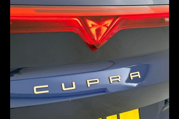 CUPRA Terramar 1.5 TSI Essential AD-CRUISE | EL. BED. STOELEN | SFEERVERLICHTING