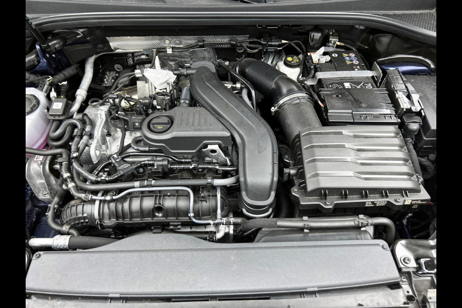 CUPRA Terramar 1.5 TSI Essential AD-CRUISE | EL. BED. STOELEN | SFEERVERLICHTING