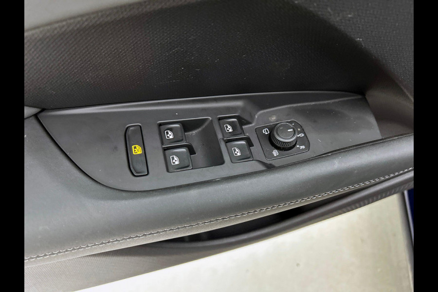 CUPRA Terramar 1.5 TSI Essential AD-CRUISE | EL. BED. STOELEN | SFEERVERLICHTING