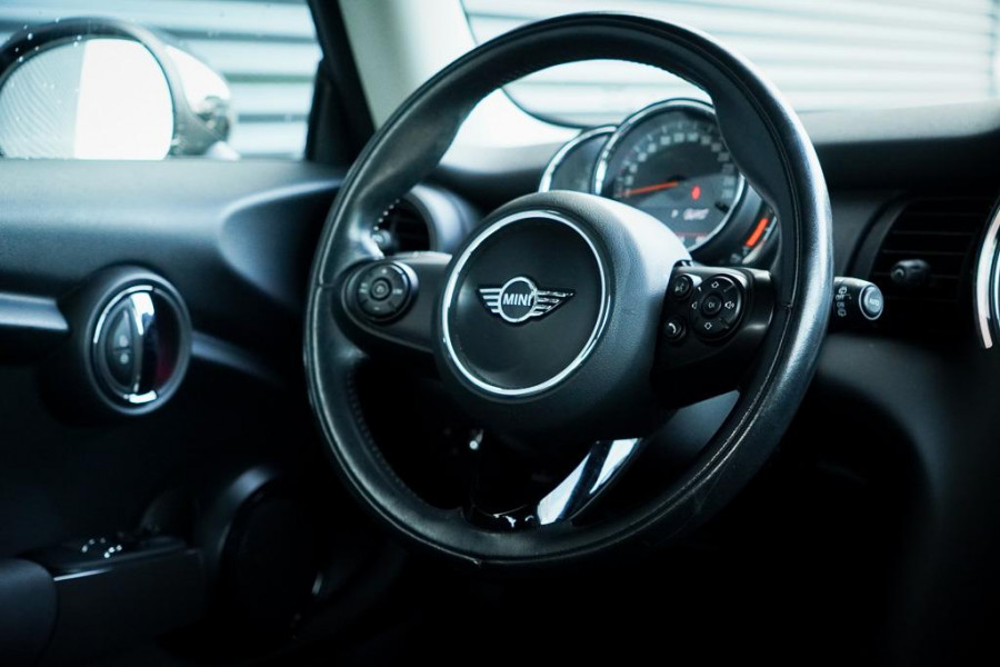 MINI Mini 1.5 Chili / Aut / Navi / Clima / Cruise / LED / Facelift