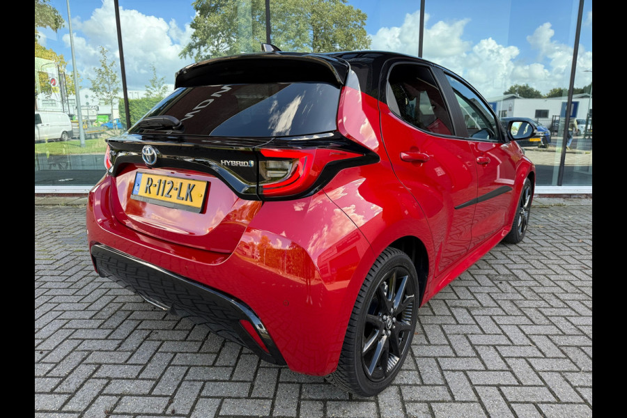 Toyota Yaris 1.5 Hybrid Executive - Automaat - JBL - Climate - Navi - Winterpakket